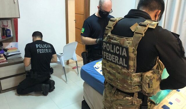 PF deflagra operação contra grupo suspeito de invadir terras da União em Rondônia PF deflagra operação contra grupo suspeito de invadir terras da União em Rondônia