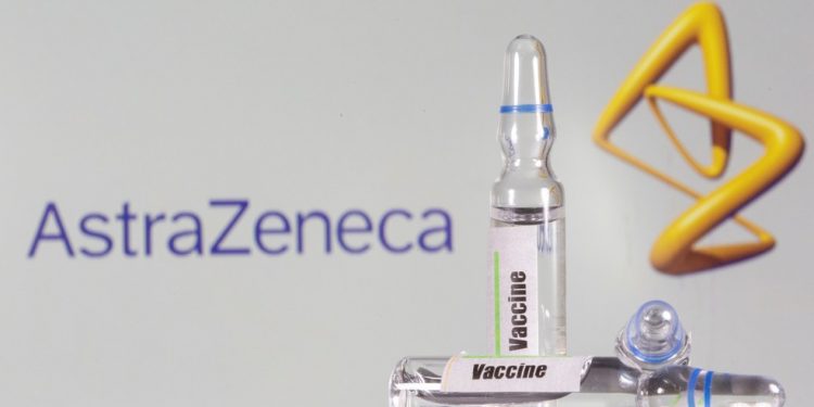 Fiocruz diz que pedirá registro da vacina de Oxford até a semana que vem Fiocruz diz que pedirá registro da vacina de Oxford até a semana que vem