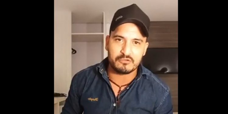 Rafael Éo Fera denuncia imoralidades no pagamento de licença prêmio em Ariquemes Rafael Éo Fera denuncia imoralidades no pagamento de licença prêmio em Ariquemes