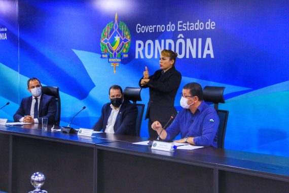 Governo lança programa de microcrédito para estimular o empreendedorismo Governo lança programa de microcrédito para estimular o empreendedorismo
