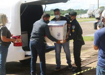 Mais 36.600 doses da vacina contra Covid-19 serão enviadas às Regionais de Saúde
