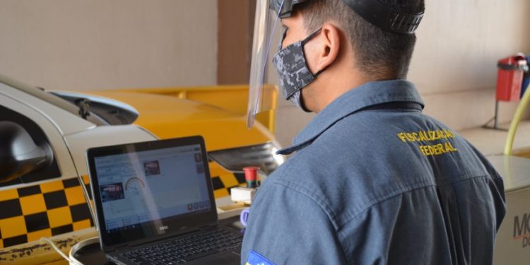 Ipem Rondônia realiza vistoria em taxímetros mediante agendamento