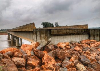 Governo avança em obra de encabeçamento da ponte sobre o rio Jamari, em Ariquemes