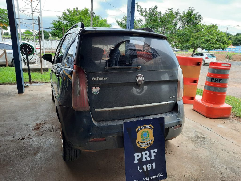 PRF apreende mais de 23 quilos de cocaína em Ariquemes PRF apreende mais de 23 quilos de cocaína em Ariquemes