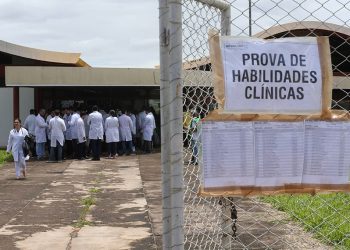 Cremero e CFM defendem revalidação de diplomas de médicos formados no exterior