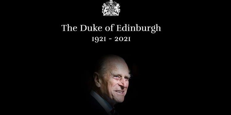 Morre aos 99 anos príncipe Philip, marido da rainha Elizabeth