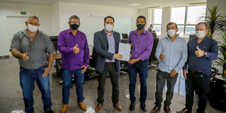 Chupinguaia será contemplada com R$ 400 mil em emendas do presidente Alex Redano Chupinguaia será contemplada com R$ 400 mil em emendas do presidente Alex Redano