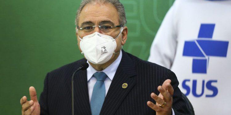 Covid-19: 1,5 milhão de brasileiros estão com segunda dose atrasada