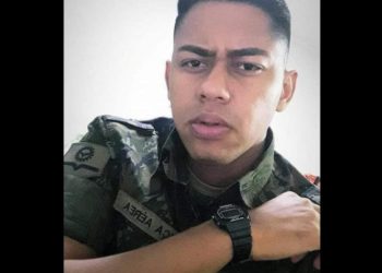 Militar da Base Aérea pega Hornet emprestada e acaba morrendo em grave acidente