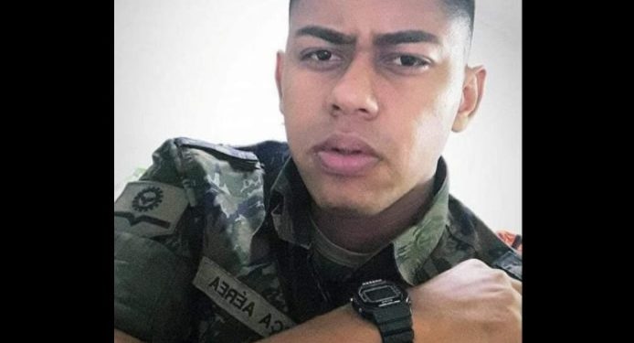 Militar da Base Aérea pega Hornet emprestada e acaba morrendo em grave acidente
