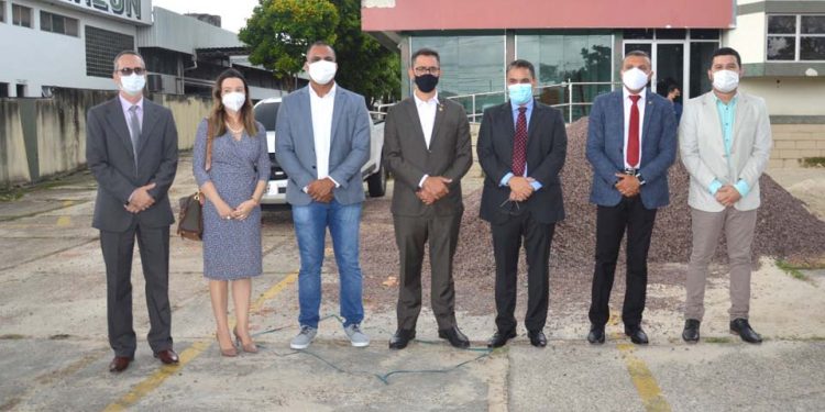 Comitiva de Rondônia conhece modelo de cogestão do sistema prisional do Amazonas