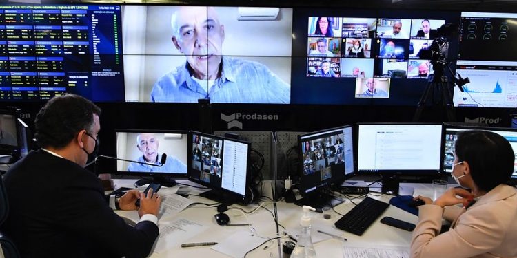 Confúcio destaca participação de governadores e prefeitos em audiências na Comissão da Covid e cobra aprovação da Sputnik V