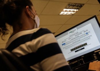 Governo divulga datas para pedir isenção de taxa de inscrição no Enem