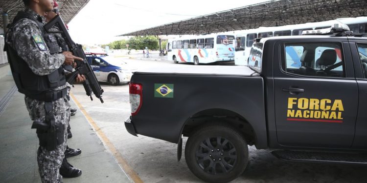 Força Nacional vai apoiar a Polícia Federal em ações nas fronteiras Força Nacional vai apoiar a Polícia Federal em ações nas fronteiras