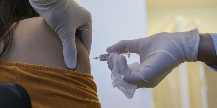 EUA avaliam priorizar América Latina no envio de vacinas EUA avaliam priorizar América Latina no envio de vacinas