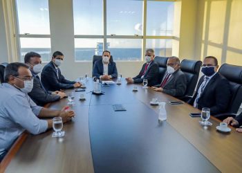 Alex Redano recebe direção da OAB/RO e discute parcerias institucionais