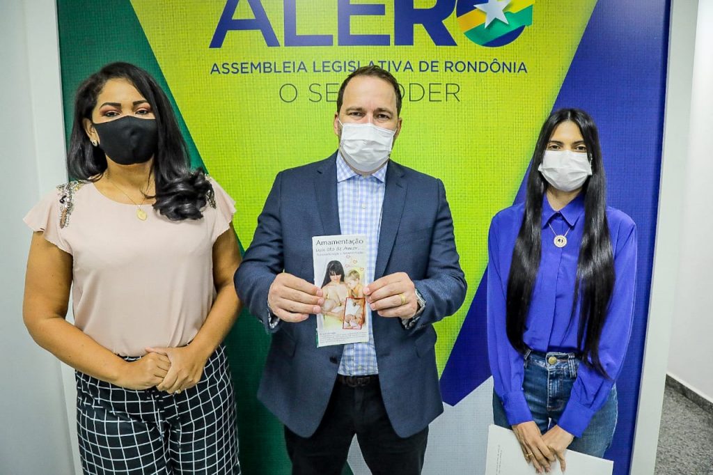 Aprovado projeto do presidente Alex Redano que incluiu lactantes no grupo prioritário para vacinação da covid Aprovado projeto do presidente Alex Redano que incluiu lactantes no grupo prioritário para vacinação da covid
