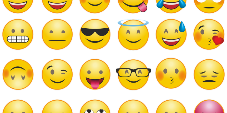 Como baixar emoji para WhatsApp?