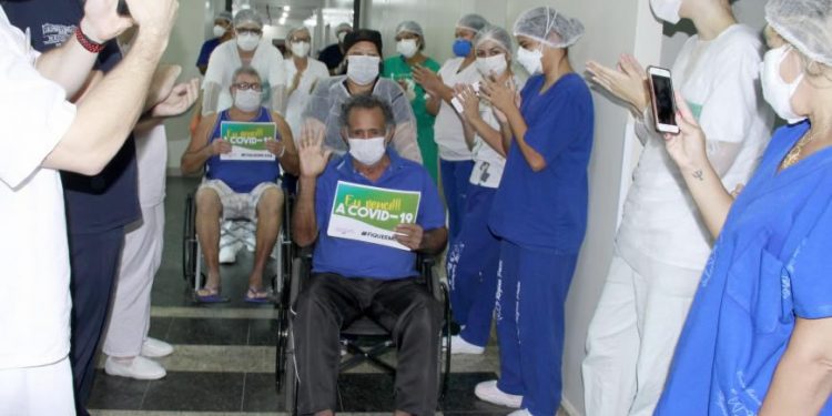 Mais de 200 mil pessoas em Rondônia se recuperaram da covid-19 Mais de 200 mil pessoas em Rondônia se recuperaram da covid-19