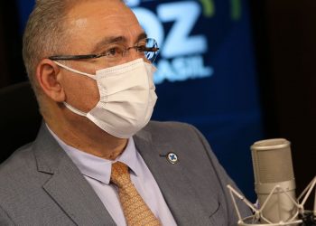 Brasil antecipou mais de 16 milhões de doses de vacinas, diz ministro