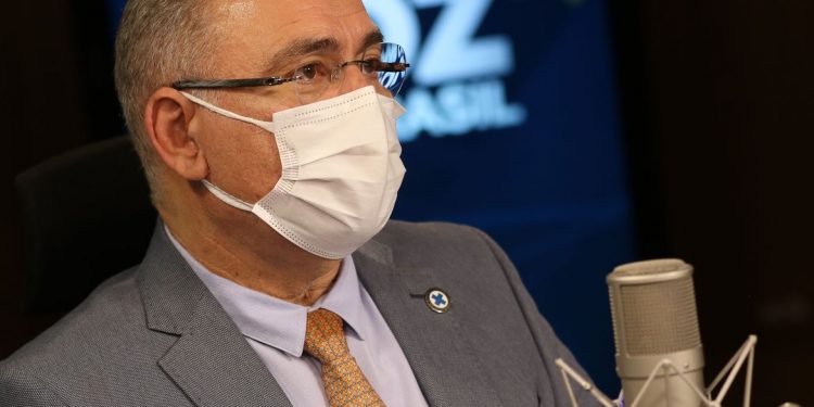 Brasil antecipou mais de 16 milhões de doses de vacinas, diz ministro Brasil antecipou mais de 16 milhões de doses de vacinas, diz ministro