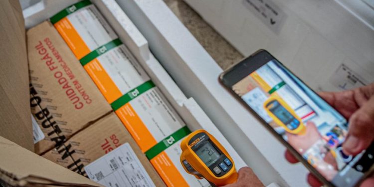 Primeira remessa da vacina da Janssen, de dose úncia, chega em Rondônia Primeira remessa da vacina da Janssen, de dose úncia, chega em Rondônia