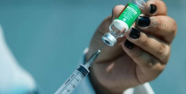 AstraZeneca: 3ª dose de vacina produz forte resposta imune, diz estudo AstraZeneca: 3ª dose de vacina produz forte resposta imune, diz estudo