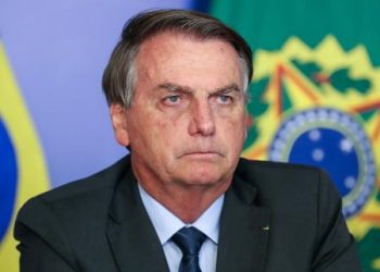 Bolsonaro diz que safra brasileira chegará a 300 milhões de toneladas