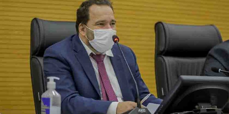 Emenda do presidente Alex Redano de R$ 180 mil liberada para hortifrutigranjeiros de Ariquemes Emenda do presidente Alex Redano de R$ 180 mil liberada para hortifrutigranjeiros de Ariquemes