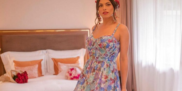 Influencer Brunay Correia, celebra 32 anos com estilo Princesa, em Lisboa em Portugal Influencer Brunay Correia, celebra 32 anos com estilo Princesa, em Lisboa em Portugal