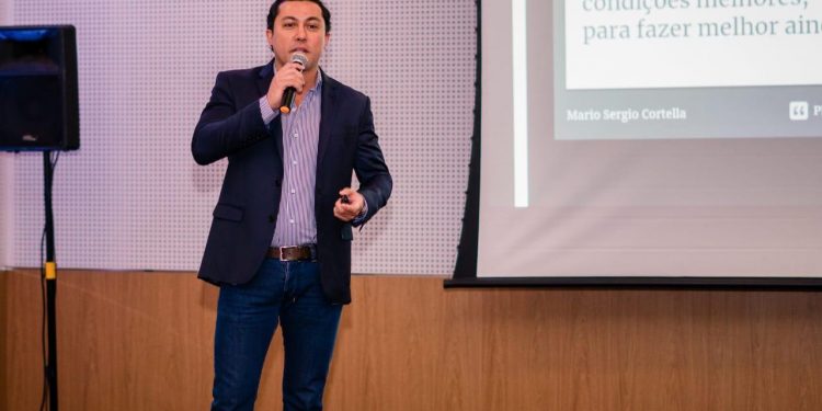 Dr. Alexandre Morita Cutolo de casa nova! Inauguração da B.HOF Academy & Clinic em Bairro Nobre de São Paulo
