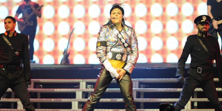 Rodrigo Teaser, realiza Live ‘Tributo ao Rei do Pop’ pela passagem dos 12 anos de morte de Michael Jackson Rodrigo Teaser, realiza Live ‘Tributo ao Rei do Pop’ pela passagem dos 12 anos de morte de Michael Jackson
