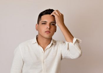 Cantor Gusttavo Rocha é a nova revelação do sertanejo