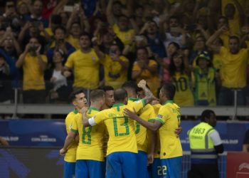 Justiça dá 48 horas para CBF explicar por que seleção não usa o número 24