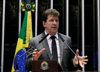 Condenado a devolver R$ 16 milhões, Cassol tenta reverter decisão