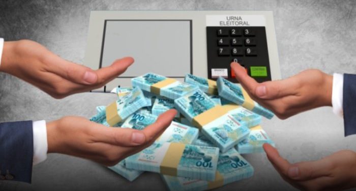 Parlamentares acionam STF para barrar aumento no fundão eleitoral Parlamentares acionam STF para barrar aumento no fundão eleitoral