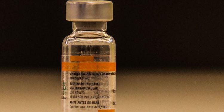 Covid-19: Butantan entrega mais 1,5 milhão de doses de CoronaVac Covid-19: Butantan entrega mais 1,5 milhão de doses de CoronaVac