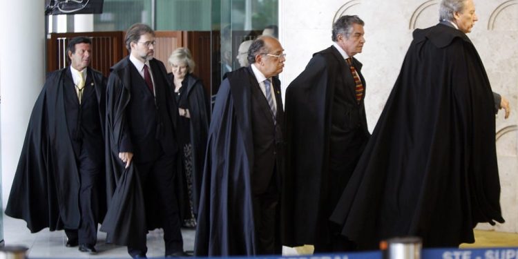 As 123 manifestações do STF na relação com o governo federal