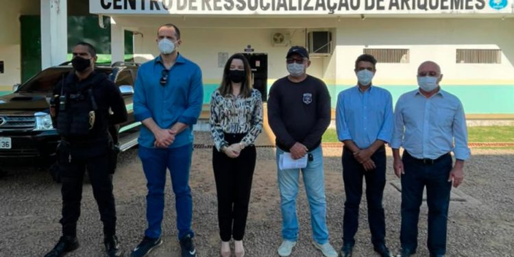 MP e Tribunal de Contas inspecionam Centro de Ressocialização de Ariquemes