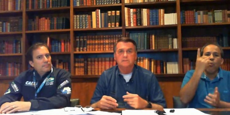 Governo Bolsonaro estuda cortar subsídios para zerar Pis/Cofins sobre o diesel