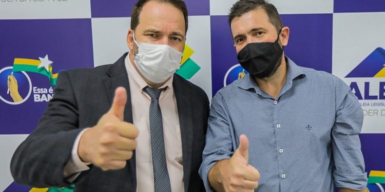 Liberados R$ 300 mil para a compra de tubos corrugados para troca de pontes em Cacoal Liberados R$ 300 mil para a compra de tubos corrugados para troca de pontes em Cacoal
