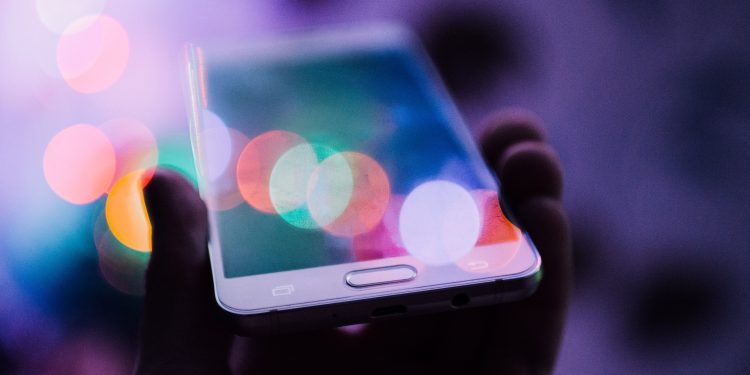 Por que é cada vez mais importante ter um seguro de celular?