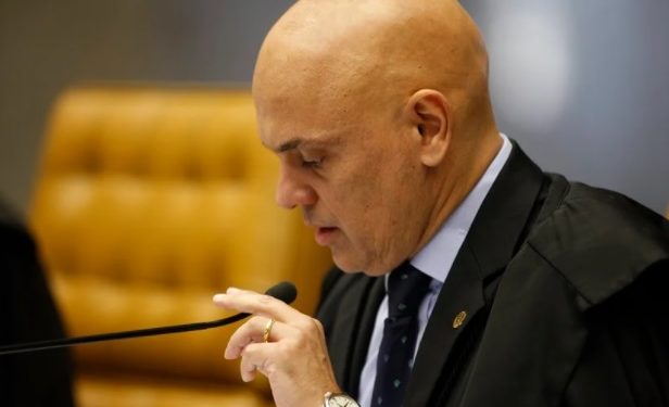 Após fala de Bolsonaro, Moraes pauta ações sobre decretos de armas Após fala de Bolsonaro, Moraes pauta ações sobre decretos de armas