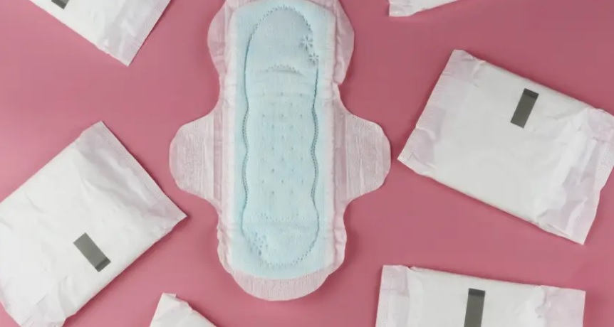 Médicos estudam possível elo entre vacinas da Covid-19 e mudanças na menstruação Médicos estudam possível elo entre vacinas da Covid-19 e mudanças na menstruação