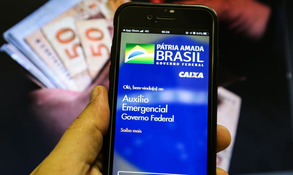 Trabalhadores nascidos em julho podem sacar auxílio emergencial Trabalhadores nascidos em julho podem sacar auxílio emergencial