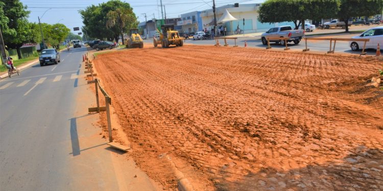 Prefeitura de Ariquemes realiza obras para interligar bairros Prefeitura de Ariquemes realiza obras para interligar bairros