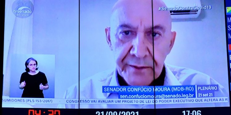 Confúcio pede que Itamaraty ajude a repatriar corpo de brasileira morta no deserto dos EUA Confúcio pede que Itamaraty ajude a repatriar corpo de brasileira morta no deserto dos EUA