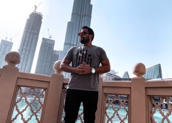 De camelô à empresário multimilionário! Conheça Igor Souza