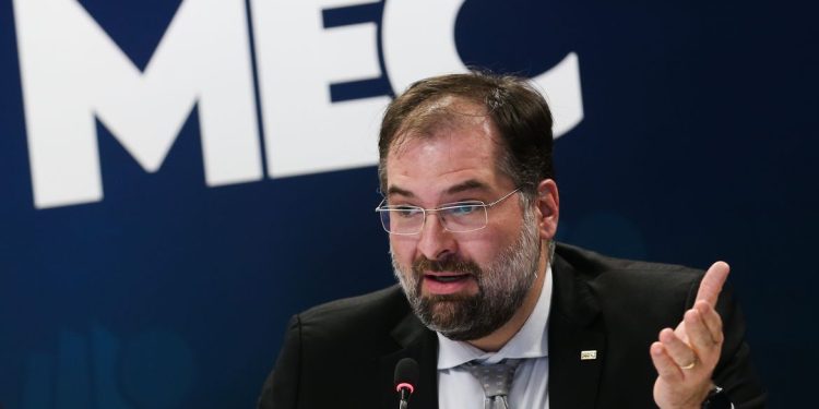 Resultado do Enem será divulgado em 11 de fevereiro Resultado do Enem será divulgado em 11 de fevereiro
