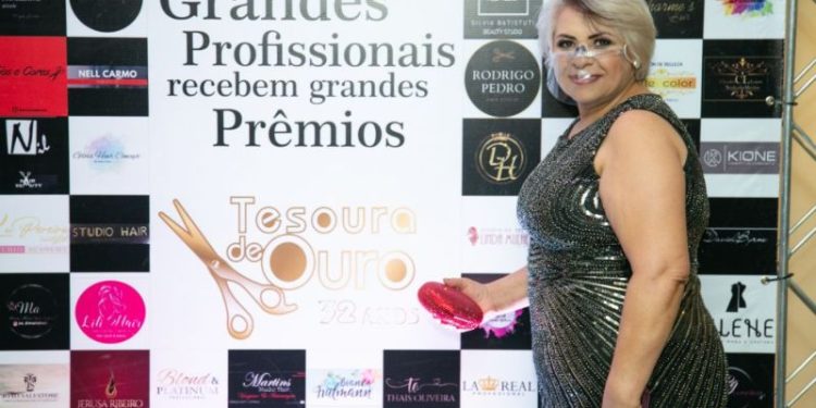 Hair Style Ivani Marília, do Salão Marília Hair Designer em MT, é premiada em SP Hair Style Ivani Marília, do Salão Marília Hair Designer em MT, é premiada em SP